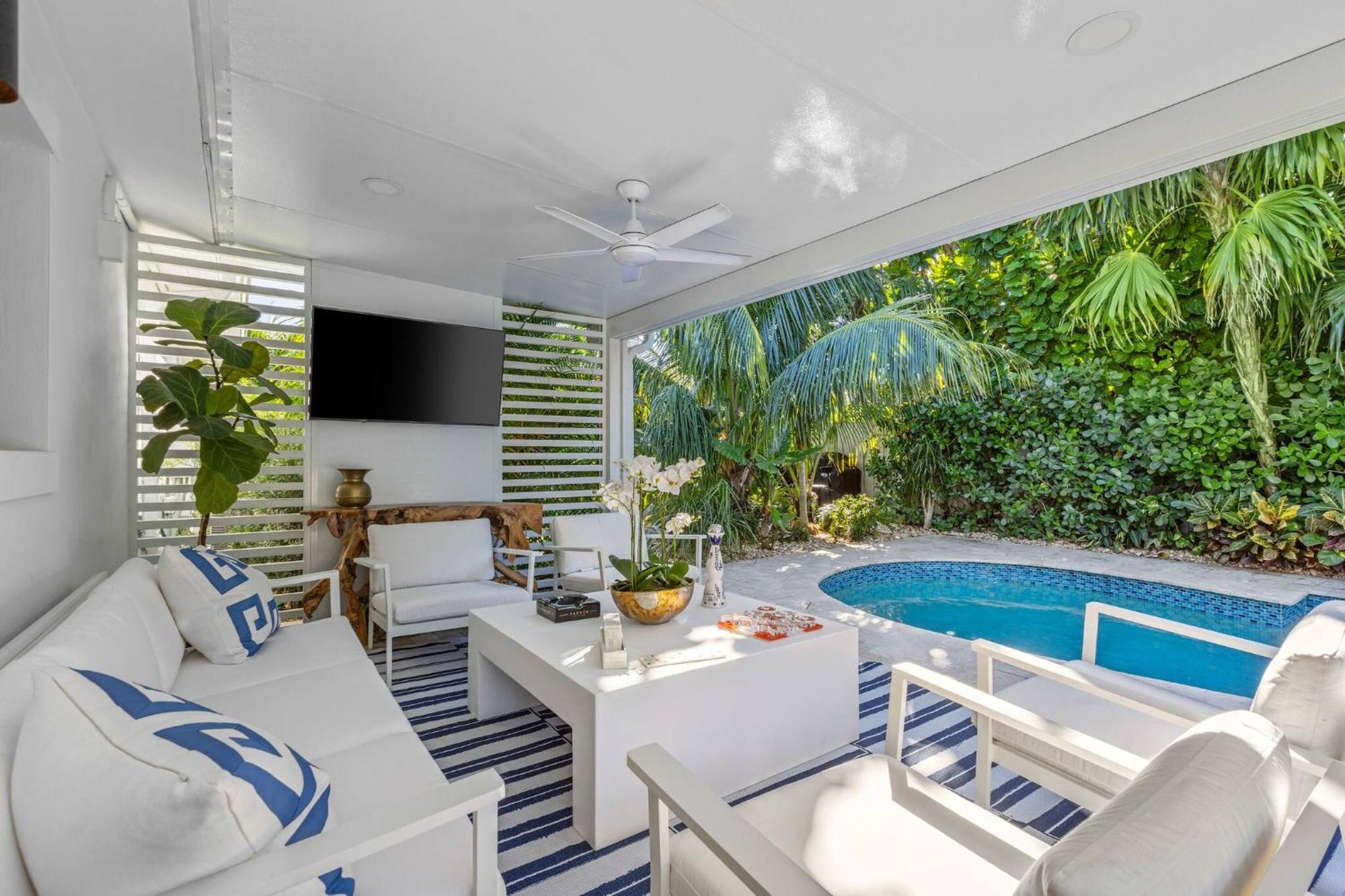 New! Luxurious Villa With Pool In West Palm Beach Bagian luar foto